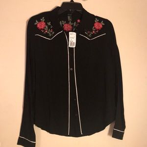 Forever 21 Embroidered Botton Down Shirt